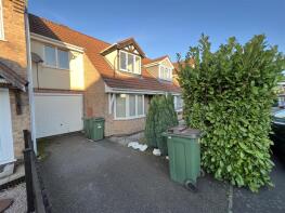 11, Tilley Close, Leicester LE3 3TD