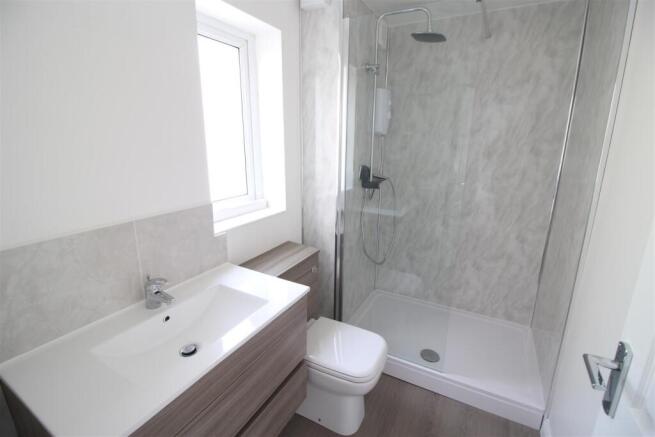 Shower Room.JPG
