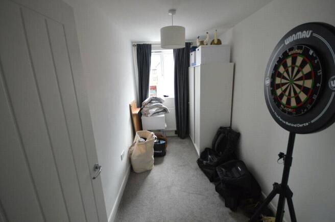 2 bed Apartment to rent Image 8