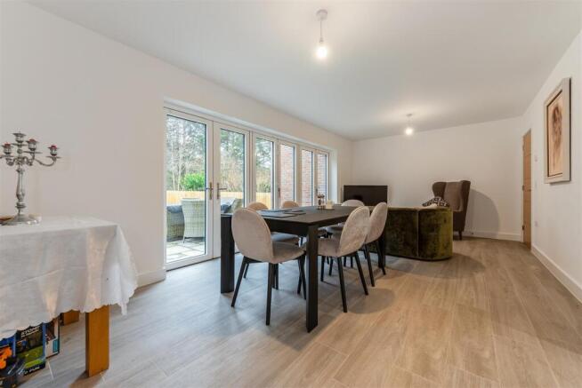 Kitchen/Diner/Family Room