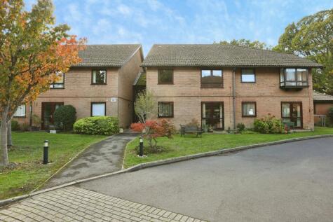 Old Common Gardens, Locks Heath, Southampton, Hampshire, SO31