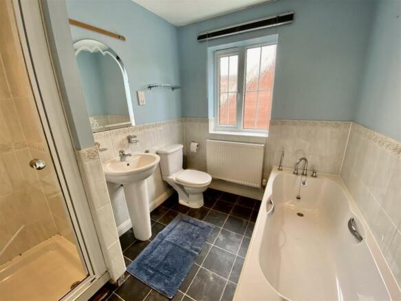 JACK & JILL BATHROOM