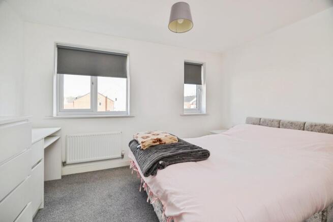 3 bed Not Specified for sale Image 11