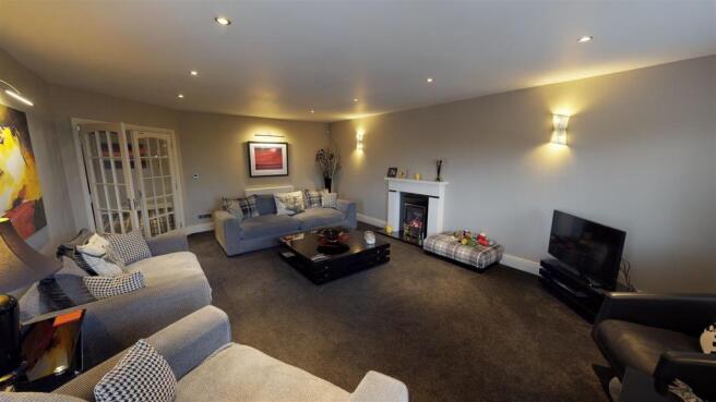 7-Ryehill-View-Lounge.jpg