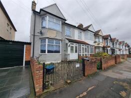 40, Haslemere Road, Seven Kings, Ilford IG3 8DR
