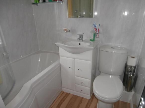 Bathroom / WC