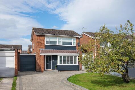 Highfield Place, Brunswick Green, NE13