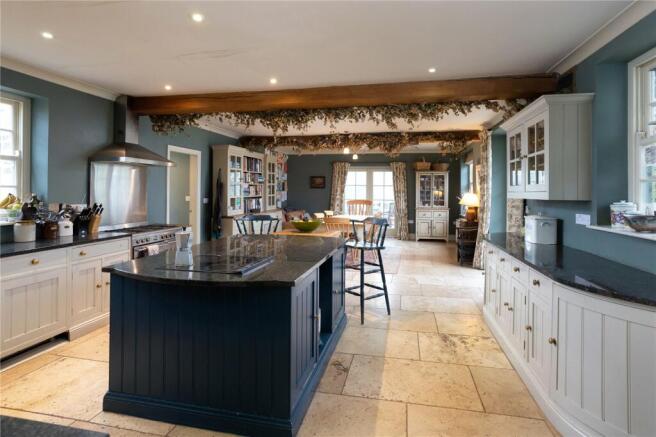 Kitchen / Breakfast