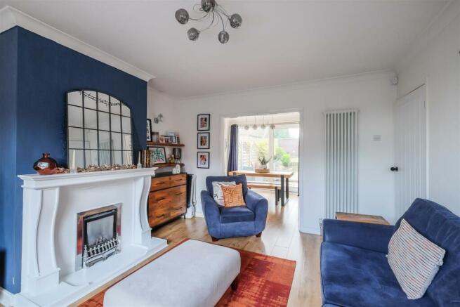 Living/Dining Room