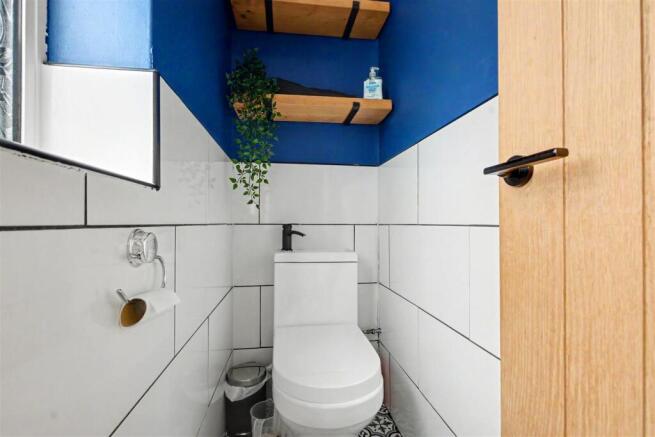WC.