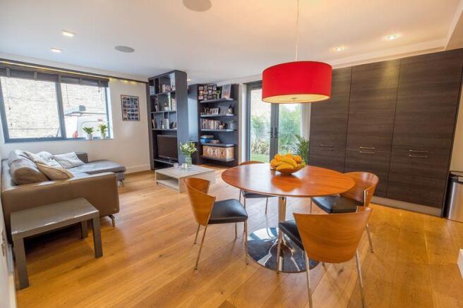 Lounge/Diner