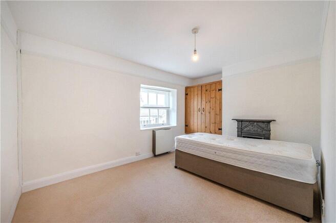 2 bed Terraced for sale Image 6