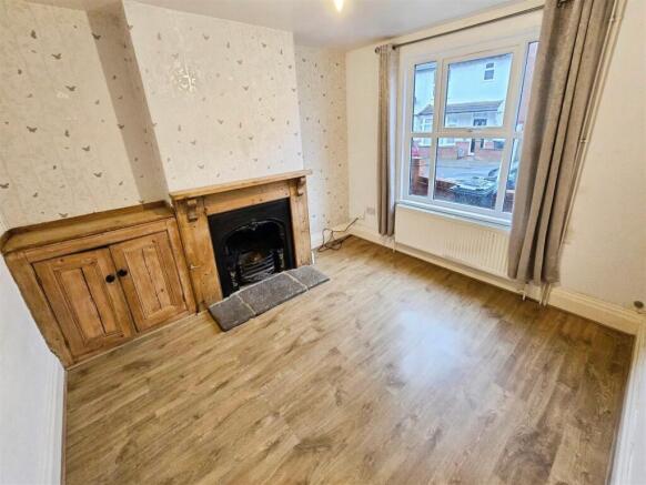 Milton-Street-High-Ferrers-Two-Bedroom-mid-Terrace