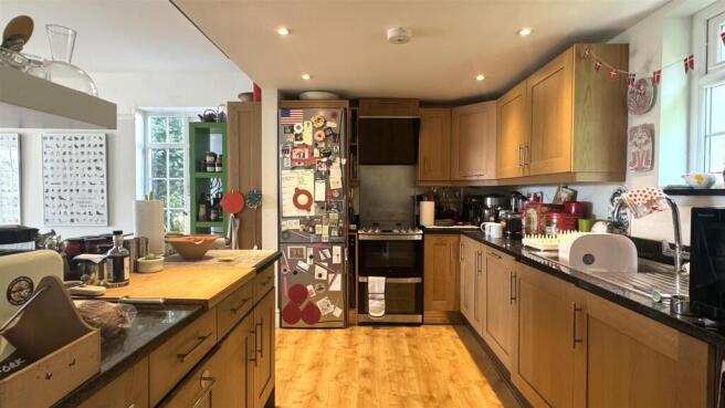 Kitchen.jpg