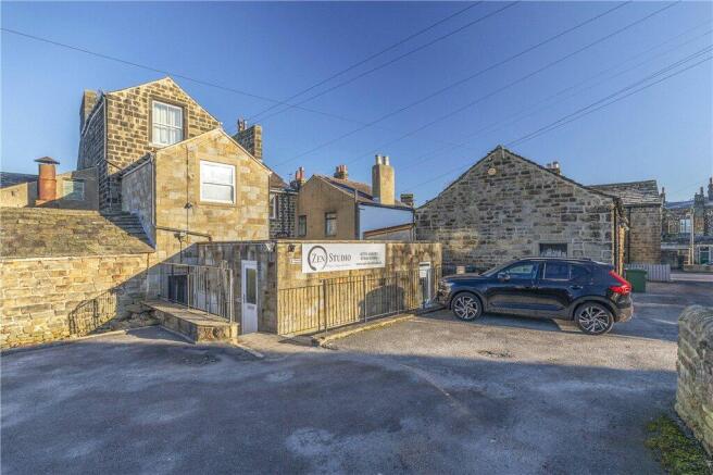 1 bed Apartment for sale Image 8