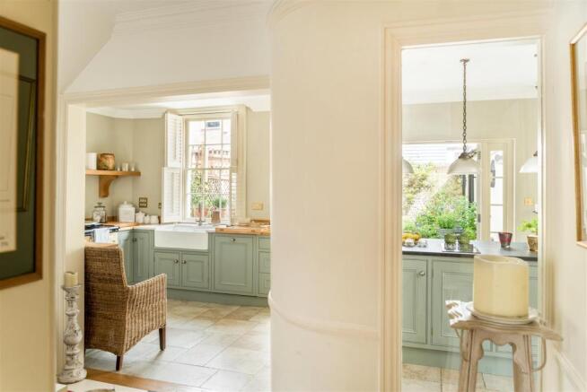 house. estate agency Chichester 4 St John's Street
