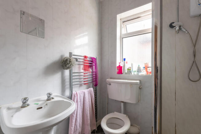 4 bed House of Multiple Occupation for sale Image 9