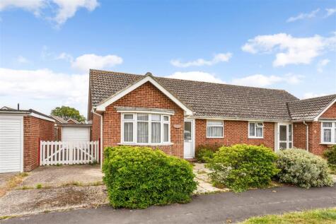 Harrow Drive, West Wittering, Chichester