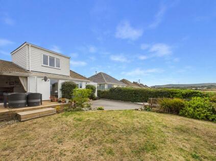 Illogan Downs, Redruth, Beautiful detached home offering versatility and impressive countryside views