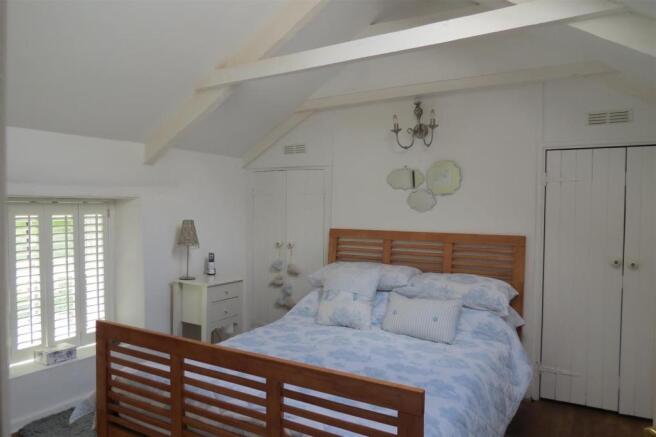 Bedroom: