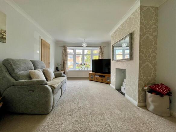 Lounge - image two.jpg