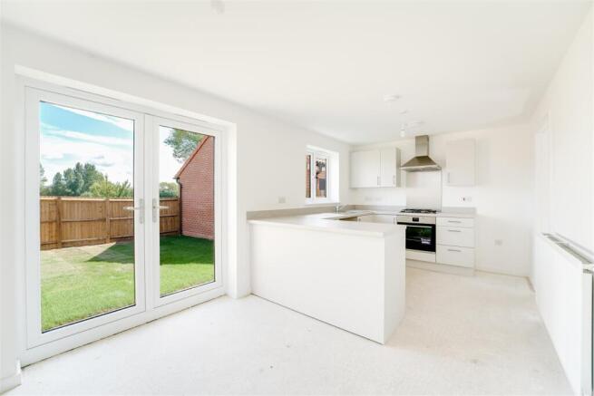 3 - kitchen diner.jpg