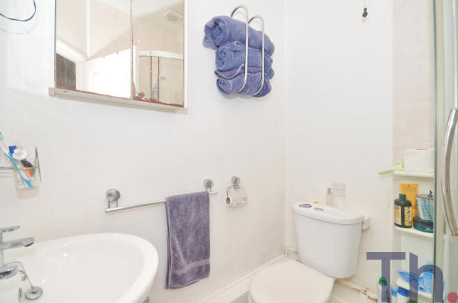 en-suite.JPG