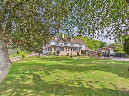 Stroud Road, Tuffley, Gloucester, GL4