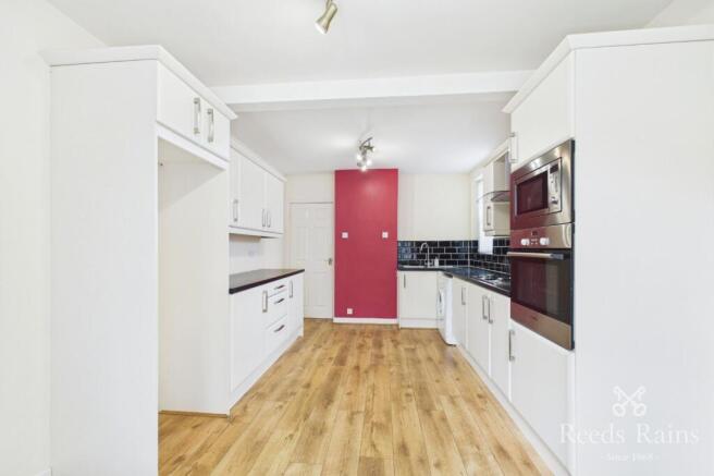 2 bed Bungalow for sale Image 4