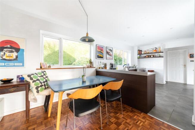 Kitchen/Dining