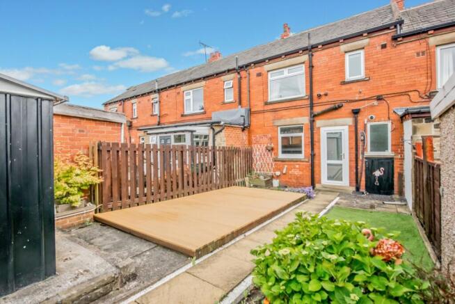 2 bed Terraced for sale Image 9