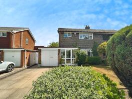 25, Gaydon Road, Aldridge WS9 0SX