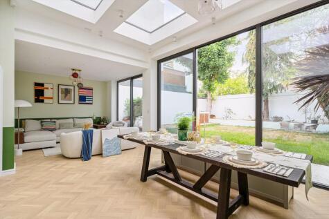 Henslowe Road, London SE22