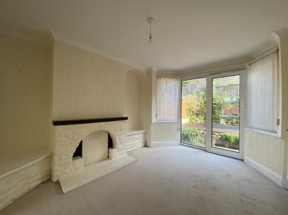 3 bed Semi-Detached to rent Image 4