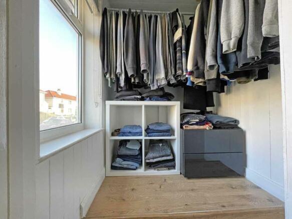Churchill Way 9 Wardrobe.......jpg
