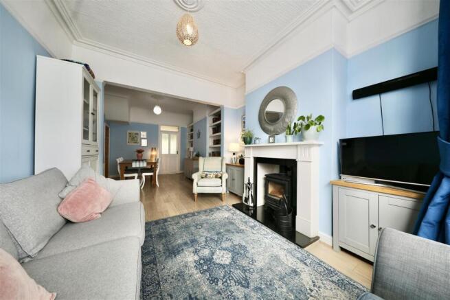 3 bed Terraced for sale Image 5
