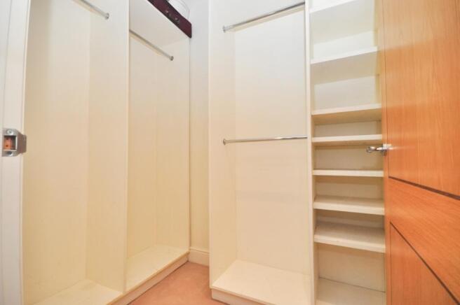 walk in wardrobe