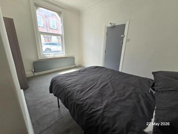 1 bed House Share to rent Image 5