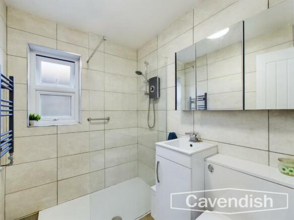 SHOWER ROOM