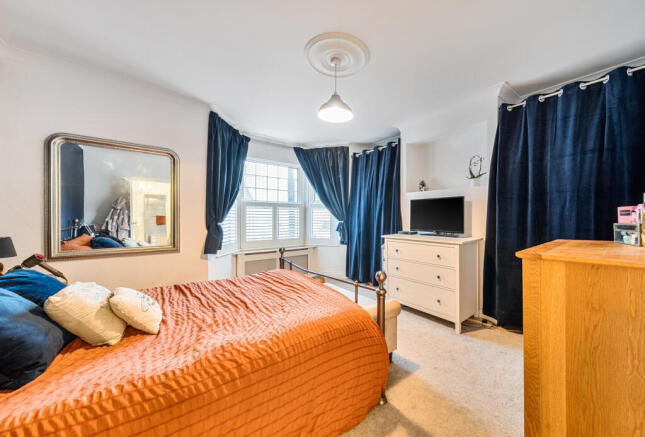 1402044-4-6970ddb...