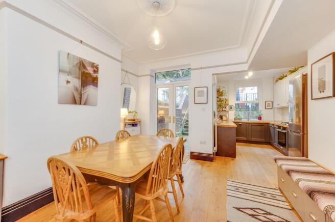 KITCHEN, DINER AND LIVING ROOM