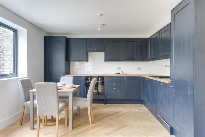 5, 34 Fyfield Road-9.jpg