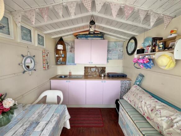 INTERNAL VIEW OF BEACH HUT