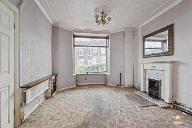 15 Brynhyfryd Road, Briton Ferry, Neath, West Glamorgan, SA11 2HT photo 4