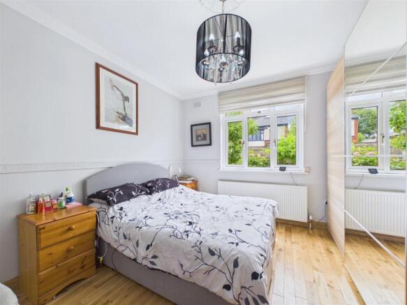 3 bed Detached Bungalow to rent Image 10
