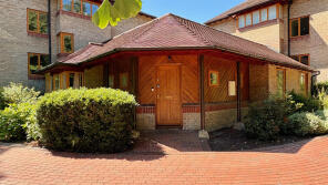 Flat 14, Brooklands Court, Brooklands Avenue, Cambridge CB2 8BP