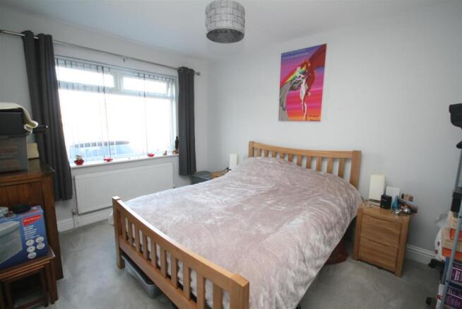 Master Bedroom.JPG