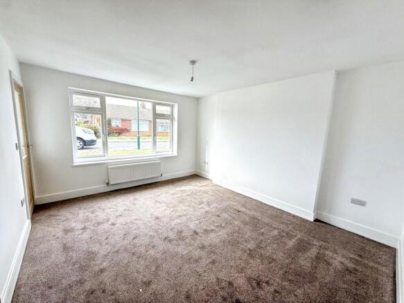 2 bed Semi-Detached Bungalow for sale Image 6