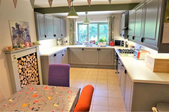 Kitchen/Dining Room