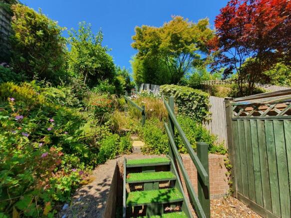 Bakers Court, South Petherton, TA13 photo 4
